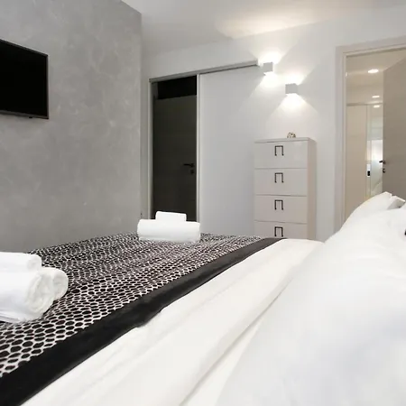 Appartement Gorgeous In Kastel Kambelovac *